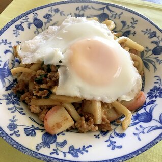 余りもので簡単♪カレー焼うどん